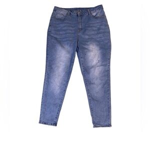 NWOT SHEIN Curve Medium Wash High Waist Skinny Jeans 3X